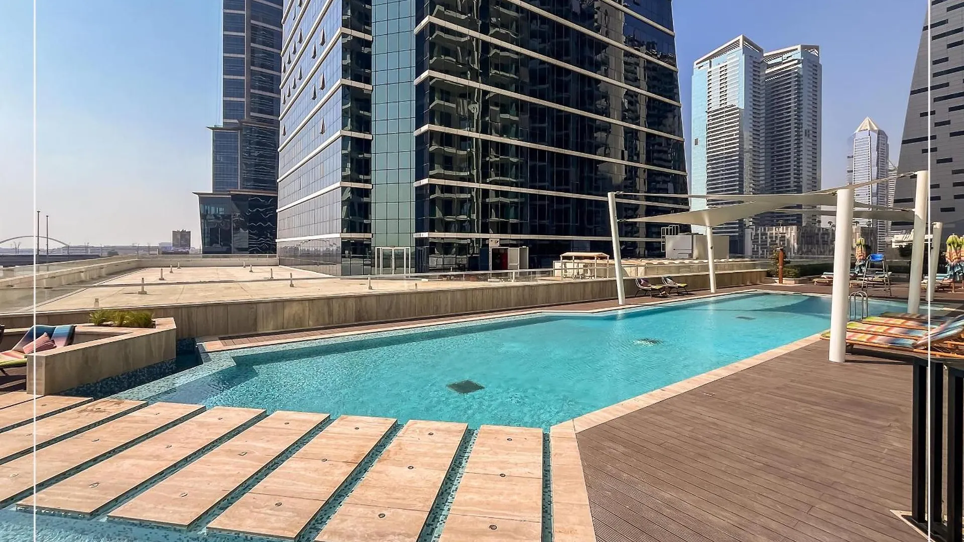 Apartmán Business Bay - 1 Bedroom Missoni Branded On The Canal Dubaj